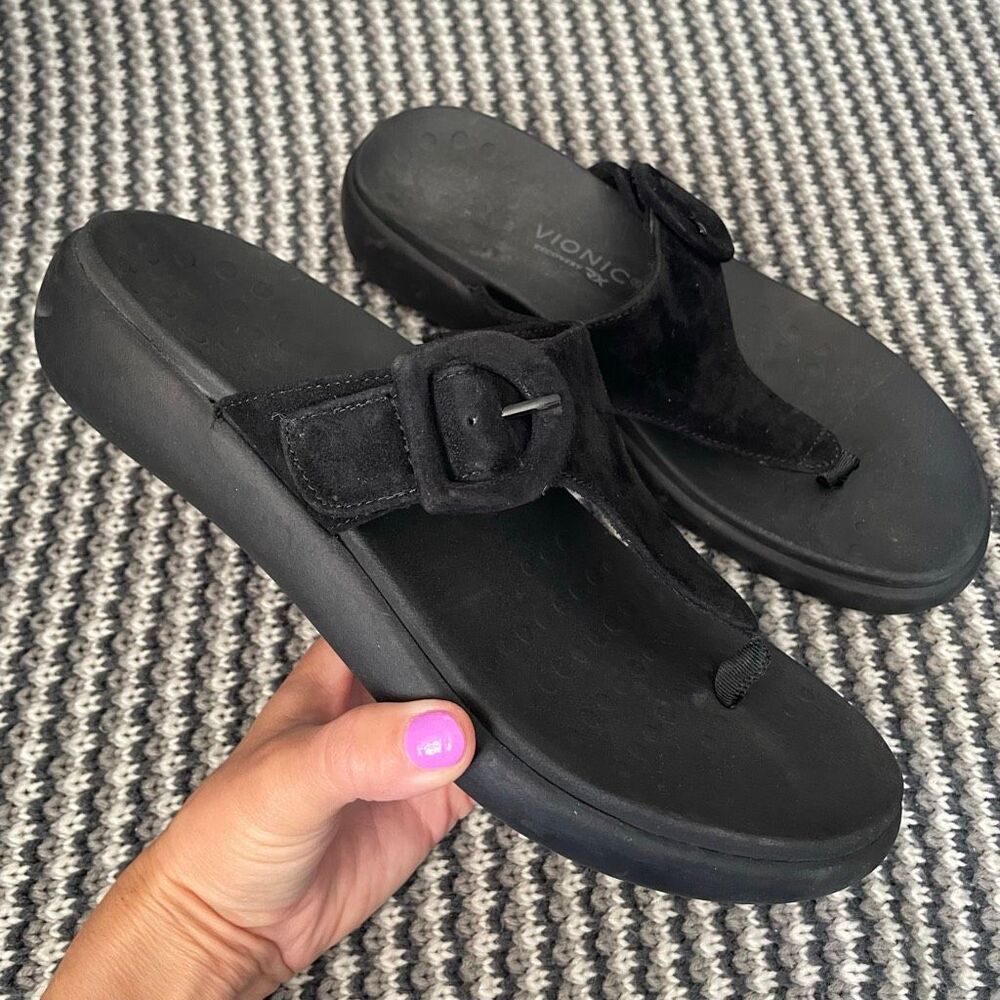 Vionic recovery black flip flop sandal women’s shoe size 8